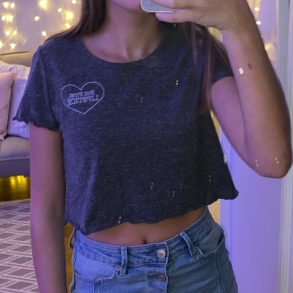 cropped t-shirt that says “but first lipstick” - Picture 1 of 2